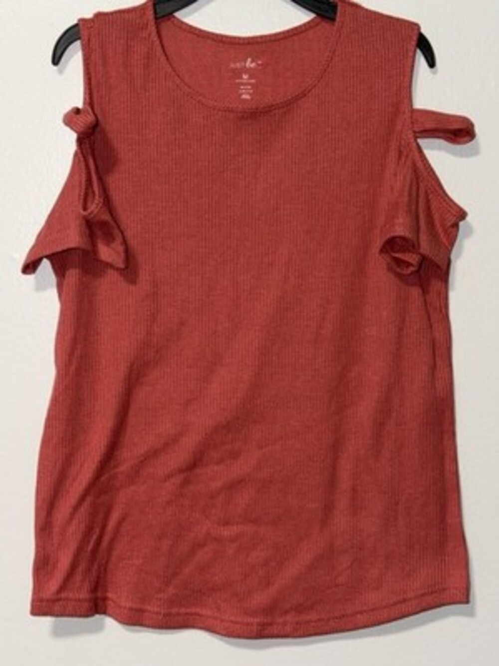 Just be Red Solid Ribbed Knit Scoop Neck Cold Shoulder Short Sleeve Top M